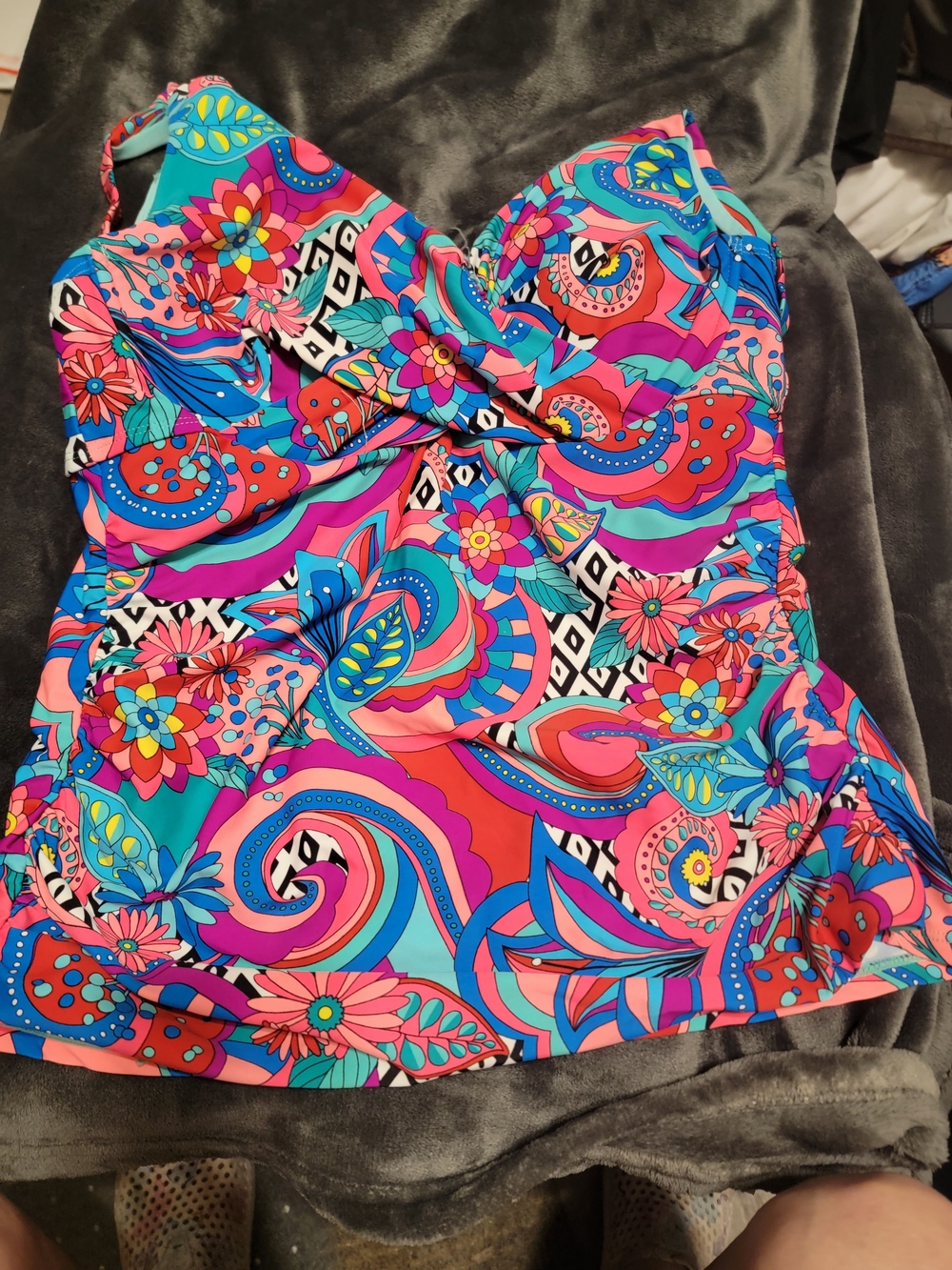 Catalina Womwns Pink Blue Multi Floral Swimsuit Top